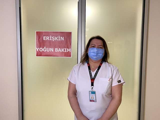 Pandemide sağlıkçıların başına meğer neler gelmiş neler! Bakkala giremeyen bile var Pandemide sağlıkçıların başına meğer neler gelmiş neler! Bakkala giremeyen bile var