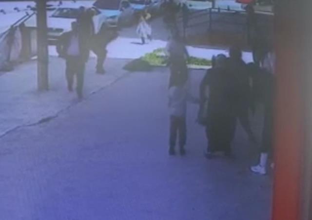 Annesinin banyo yaptırdığı Zeynep Mira, nefes borusuna su kaçınca 'Heimlich manevrası' ile kurtarıldı