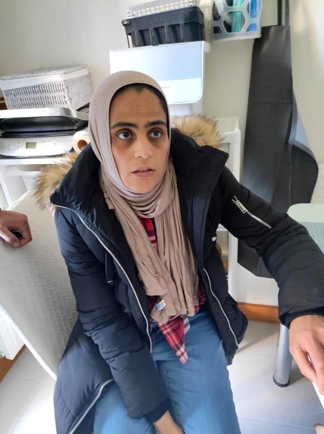 Beylikdüzü'nde yabancı uyruklu kadın, doğurduğu bebeği balkondan aşağıya attı Beylikdüzü'nde yabancı uyruklu kadın, doğurduğu bebeği balkondan aşağıya attı