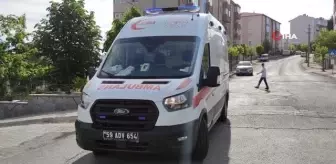 Motosiklet ile otomobil çarpıştı: 1 yaralı