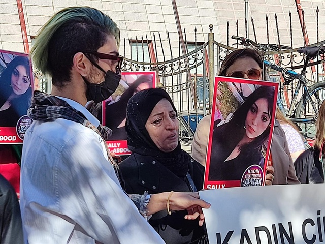 Bedeni şehir çöplüğünde aranan kızın acılı annesi konuştu: Kızımı parçalara ayırdın, mezarı bile yok Bedeni şehir çöplüğünde aranan kızın acılı annesi konuştu: Kızımı parçalara ayırdın, mezarı bile yok