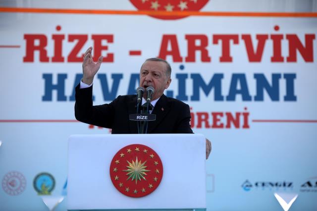 Dünyada sadece 5 örneği var! Kurdeleler kesildi, Rize-Artvin Havalimanı hizmete açıldı