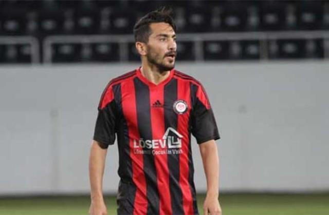 Türk futbol tarihinde benzeri görülmedi! Futbolcu Murat Yıldırım kaptanı olduğu kulübü satın aldı