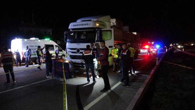 Milli güreşçi Kayaalp'in yolun karşısına geçen yayaya çarptı: 1 ölü