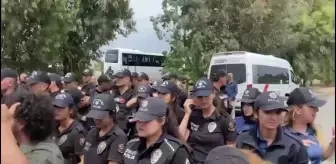 Tkp'li Gençler İncirlik Üssü Yakınında NATO'yu Protesto Etti