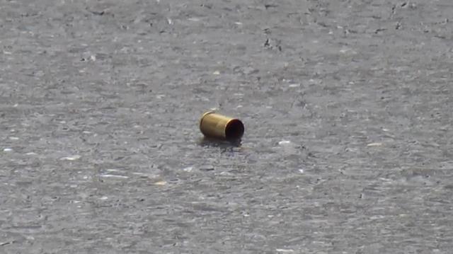 İstanbul Beyoğlu'nda motosiklet kasklı kişi güpegündüz kurşun yağdırdı!