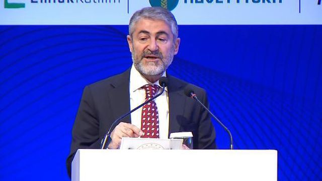 Bakan Nebati'den yerel yönetimlere konut sıkıntısıyla ilgili çağrı: Mahalle aralarında bekleyen arsalarımız yapılaştırılmalı