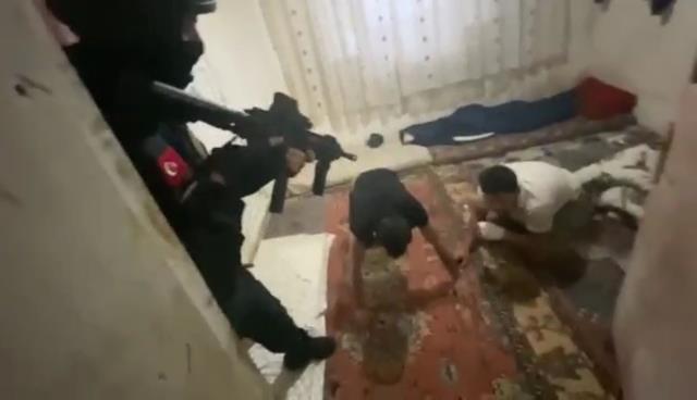 Bursa'da bombalı eylem hazırlığında olan 3 DEAŞ'lı terörist böyle yakalandı