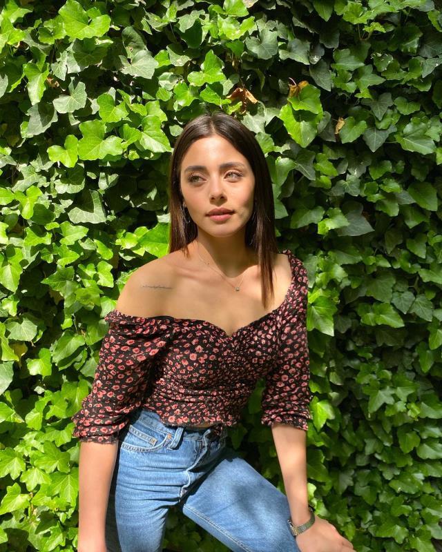 Sıla Türkoğlu başrol olduğu Emanet'te oynamayınca yerine dublörü oynatıldı! Yapım şirketi dava açıyor