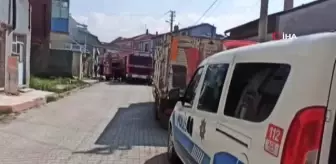 Yangında evinde olduğu düşünülen yaşlı adam endişeli anlar yaşattı
