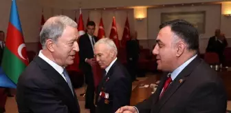 Bakan Akar, Azerbaycanlı gazi askerlerle bir araya geldi