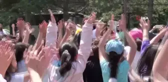 Kütahya'da 'Özel Çocuk Şenliği' etkinliği düzenlendi, minikler doyasıya eğlendi