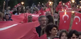 19 Mayıs etkinliklerinde Burcu Güneş rüzgarı esti