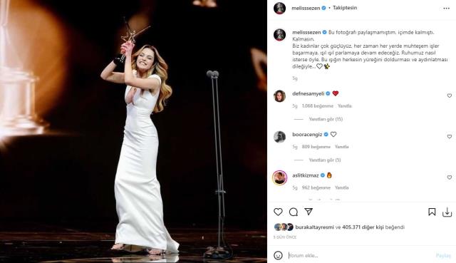 Melis Sezen'e hediye gönderen Gülşen, yazdığı notla eski vekil Ahmet Çakar'a gönderme yaptı: Göğsünü gere gere giy Melis Sezen'e hediye gönderen Gülşen, yazdığı notla eski vekil Ahmet Çakar'a gönderme yaptı: Göğsünü gere gere giy