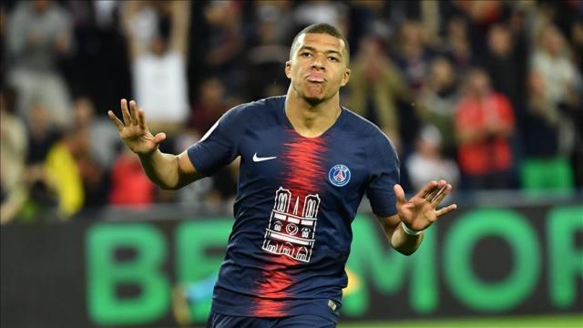 Herkesi ters köşe yapacak! 'Real Madrid ile anlaştı' denilen Mbappe'den U dönüşü