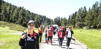 Taşköprü'deki Koru Kayası gezisine yoğun katılım