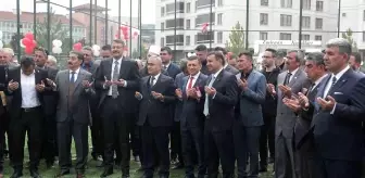 Kütahya'da yapımı tamamlanan 6 halı saha hizmete sunuldu