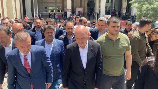 Son Dakika: AK Parti programından dönen 3 genci ölüme götüren kaza, şoförün uyuması nedeniyle olmuş Son Dakika: AK Parti programından dönen 3 genci ölüme götüren kaza, şoförün uyuması nedeniyle olmuş