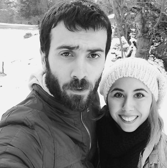 Arkadaşının yardımına koşan genç kız, canından oldu