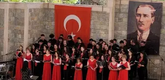 Sazova'da Coşkulu 19 Mayıs Konseri