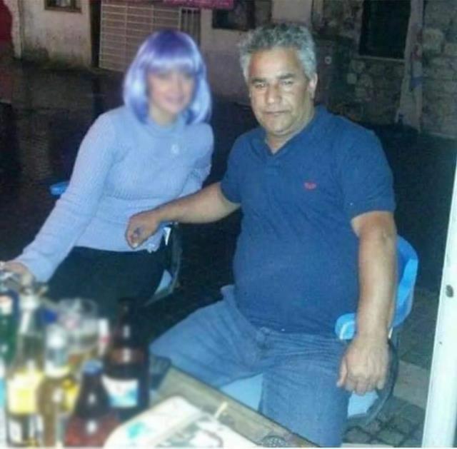 CHP mitingine katılan kağıt toplayıcısı, tartışma yaratan fotoğrafın hikayesini anlattı CHP mitingine katılan kağıt toplayıcısı, tartışma yaratan fotoğrafın hikayesini anlattı