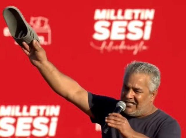 CHP mitingine katılan kağıt toplayıcısı, tartışma yaratan fotoğrafın hikayesini anlattı CHP mitingine katılan kağıt toplayıcısı, tartışma yaratan fotoğrafın hikayesini anlattı