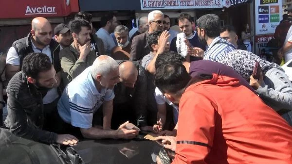 İstanbul'da göçmenlere Avrupa'da iş fırsatı sunan ofiste başvurular ücretsiz olunca izdiham oluştu
