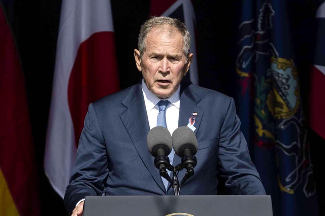 ABD basınından çarpıcı iddia: DEAŞ üyesi bir terörist, Eski ABD Başkanı George Bush'a suikast planladı ABD basınından çarpıcı iddia: DEAŞ üyesi bir terörist, Eski ABD Başkanı George Bush'a suikast planladı