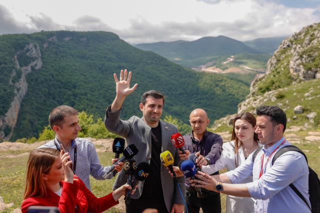 Selçuk Bayraktar, Şuşa'yı ziyaret etti