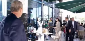 Yavaş ve İmamoğlu Van'daki Esnaf Ziyaretleri Sırasında Bir Araya Geldi