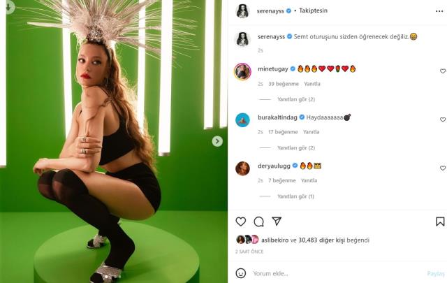 Serenay Sarıkaya, mini şortuyla semt oturuşu pozu verdi