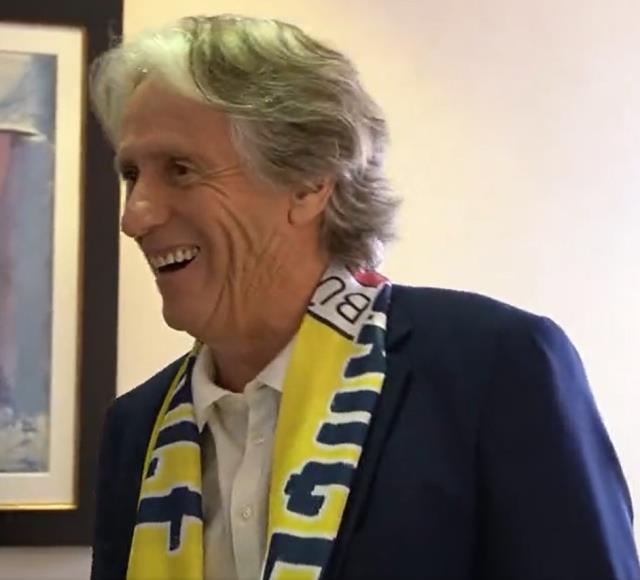 Milyonlarca Fenerbahçelinin beklediği paylaşım geldi! İşte Jorge Jesus'un rekora koşan videosu Milyonlarca Fenerbahçelinin beklediği paylaşım geldi! İşte Jorge Jesus'un rekora koşan videosu