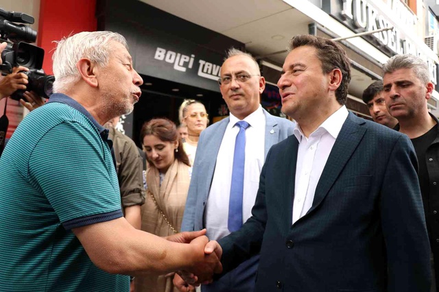 DEVA lideri Ali Babacan, Cumhurbaşkanı adaylığına tek şartta aday olacağını duyurdu