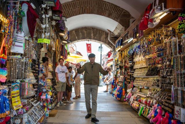 Kuşadası sokak festivali için geri sayım başladı Kuşadası sokak festivali için geri sayım başladı