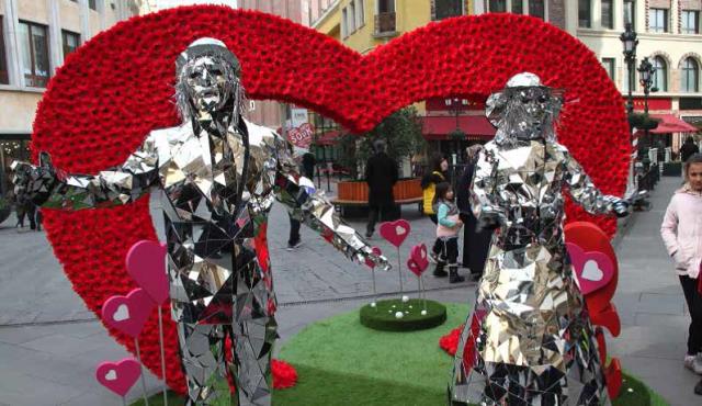Kuşadası sokak festivali için geri sayım başladı Kuşadası sokak festivali için geri sayım başladı