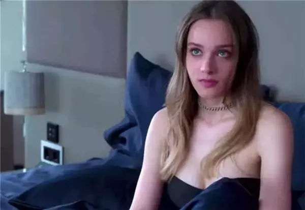 Sevişme Sahneleri Olay Yarattı!