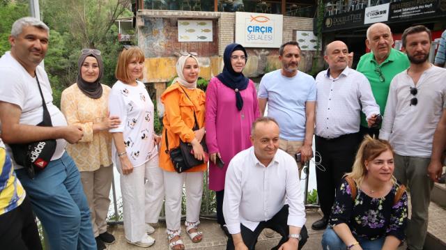 Anadolu Yazarlar ve Gazeteciler Derneği üyeleri Keban'ı gezdi