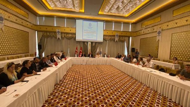 Muharrem İnce'den Kılıçdaroğlu'na sert sözler: Trabzon'da ülkücü, Konya'da muhafazakar, Van'da HDP'li oluyorsun Muharrem İnce'den Kılıçdaroğlu'na sert sözler: Trabzon'da ülkücü, Konya'da muhafazakar, Van'da HDP'li oluyorsun