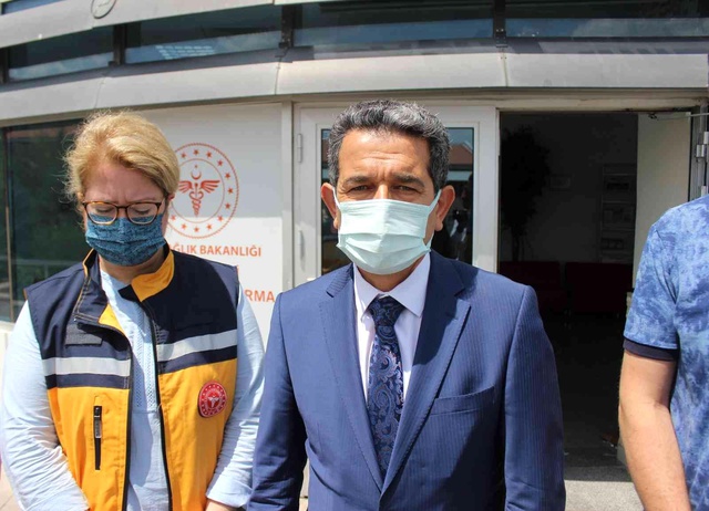 Askeri araçla Milli Eğitim Müdürlüğü'ne ait otomobil çarpıştı! LGS'de görevli öğretmen hayatını kaybetti Askeri araçla Milli Eğitim Müdürlüğü'ne ait otomobil çarpıştı! LGS'de görevli öğretmen hayatını kaybetti