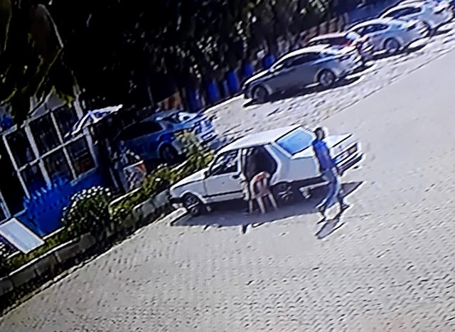 'Bende panik atak var' deyip otomobille tünelden geçmek istemeyen adam ormanda kayboldu 'Bende panik atak var' deyip otomobille tünelden geçmek istemeyen adam ormanda kayboldu