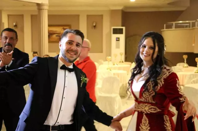 Stres yapan ABD'li gelini baştan çıkaran kaynana, genç kadına kurtlarını döktürdü