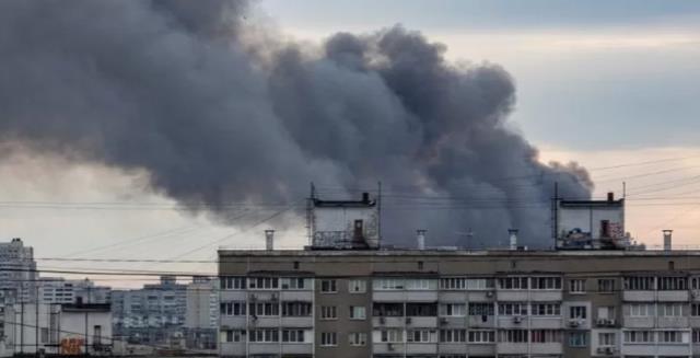 Putin'den gözdağı: Batı, Ukrayna'ya uzun menzilli füzeler tedarik ederse daha önce dokunulmamış hedefleri vururuz Putin'den gözdağı: Batı, Ukrayna'ya uzun menzilli füzeler tedarik ederse daha önce dokunulmamış hedefleri vururuz
