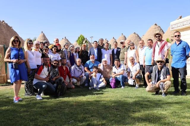 AYGAD heyeti Harran Belediye Başkanı Mahmut Özyavuz'un misafiri oldu