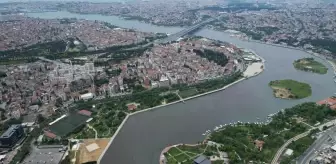 Haliç'te su kahverengiye döndü