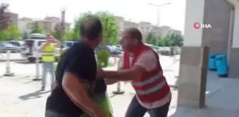 Sağlık çalışanları tatbikatta oyunculuklarıyla göz doldurdu