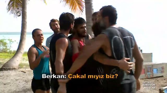 Survivor'da büyük kavga! Prodüksiyon, Adem ve Atakan'ı güçlükle ayırdı