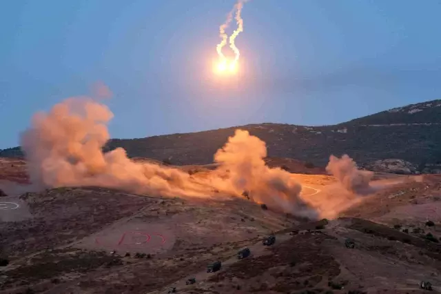 Efes-2022'nin ilk safhasında hedefler tam isabet vuruldu Efes-2022'nin ilk safhasında hedefler tam isabet vuruldu