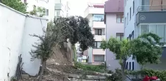 Sağanak sonrası çöken istinat duvarının çevresinde çalışmalar sürüyor