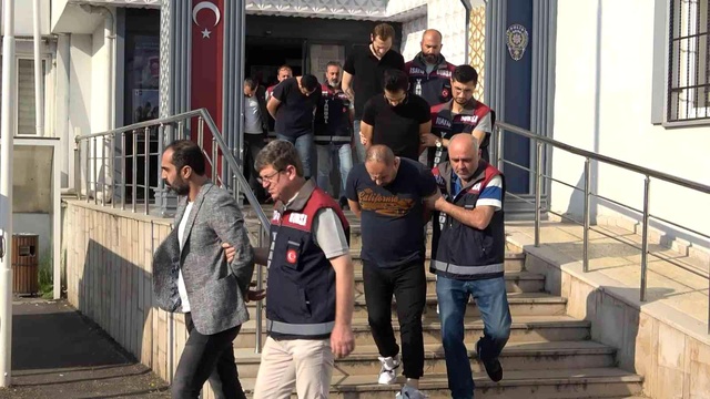 Sazan Sarmalı Operasyonu... Film bu sefer mutlu sonla bitmedi Sazan Sarmalı Operasyonu... Film bu sefer mutlu sonla bitmedi