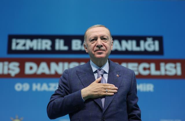 Son Dakika! Cumhurbaşkanı Erdoğan CHP'nin kalesinden ilan etti: Cumhur İttifakı'nın adayı benim